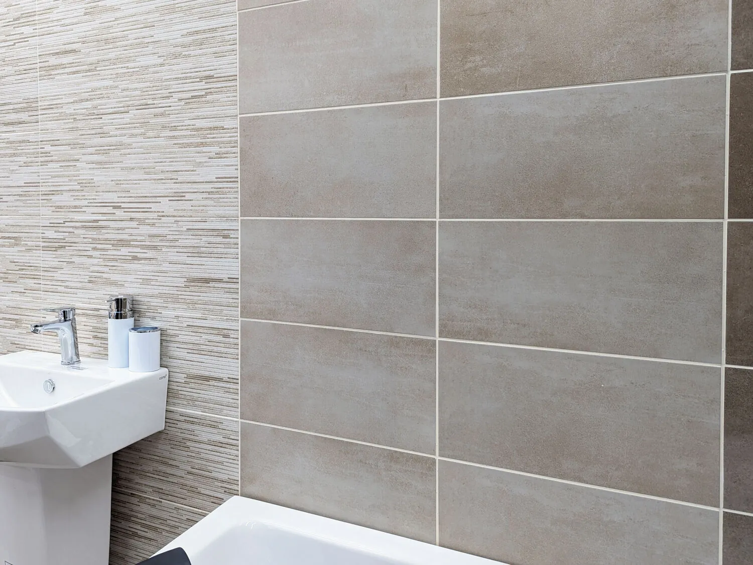 rock-marfil-ceramic-wall-tile - Tiles